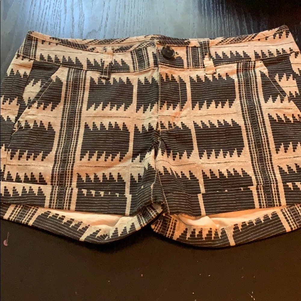 American Eagle print shorts